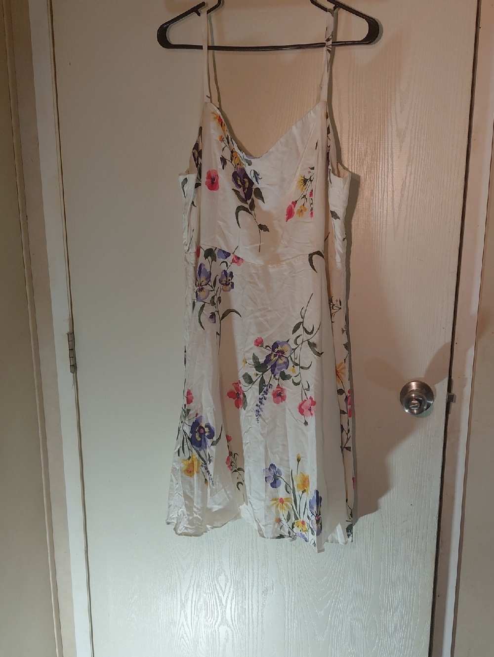 Old Navy White Floral Midi Slip Dress with Spaghetti Straps and Colorful Blooms